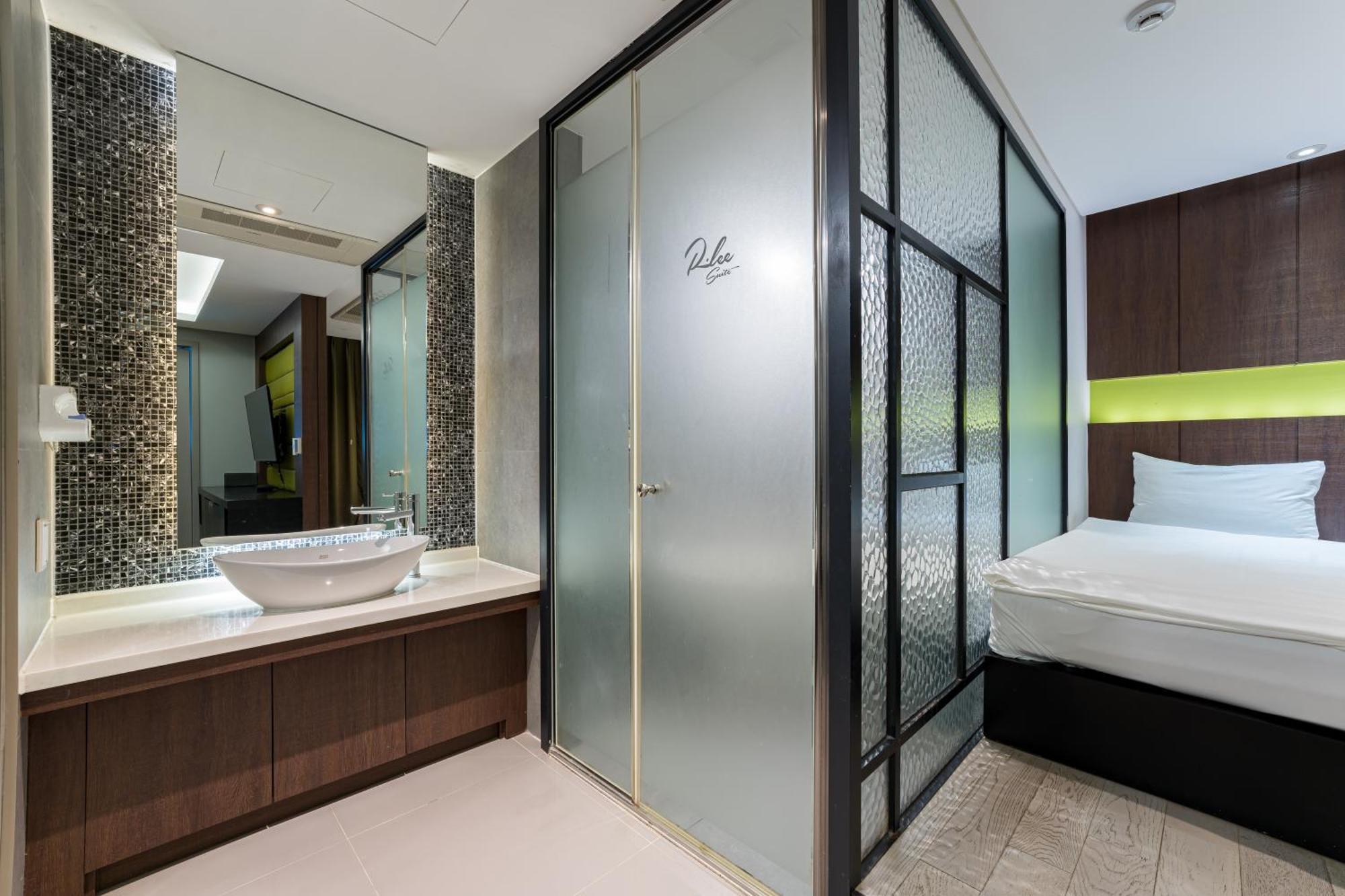 Browndot Hotel Incheon Songdo Exteriör bild