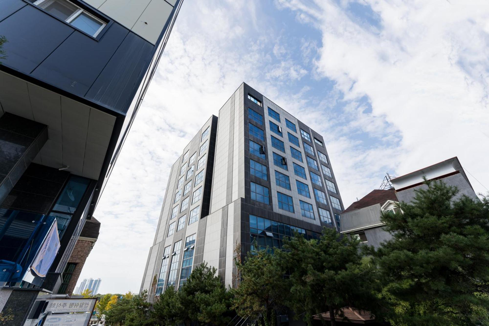 Browndot Hotel Incheon Songdo Exteriör bild